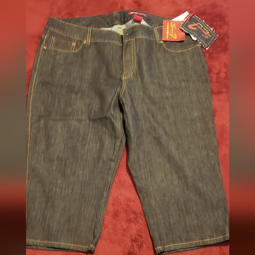 Seven Capri Jeans